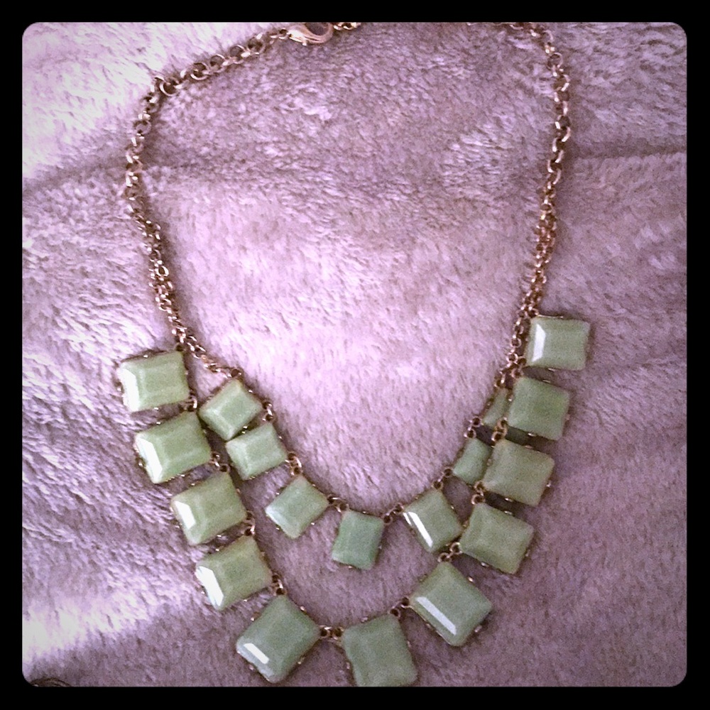 Green and gold necklace